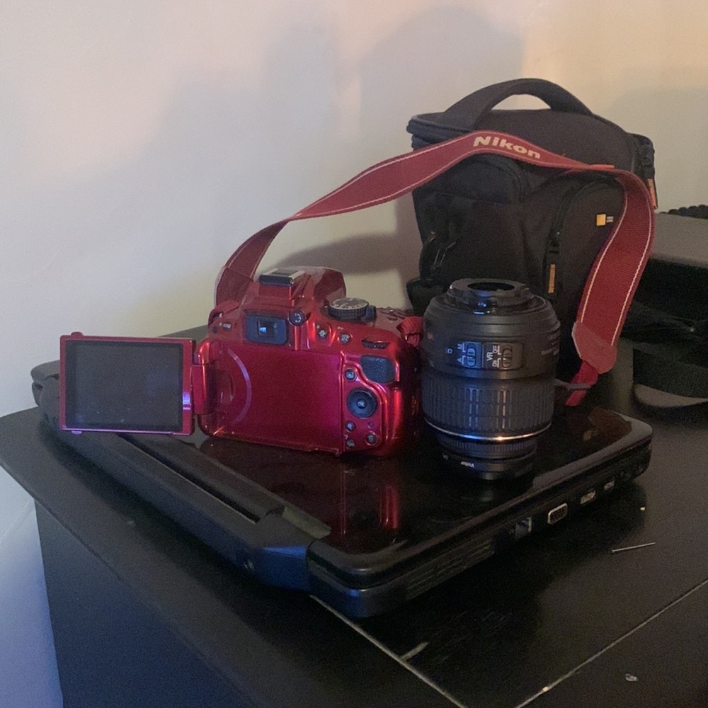 Digital camera / video
